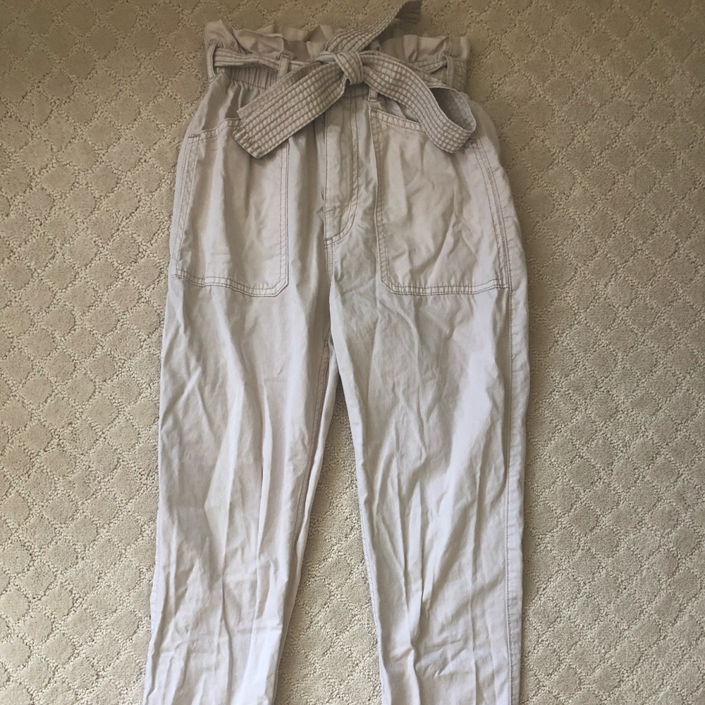 White paper bag pants from Abercrombie